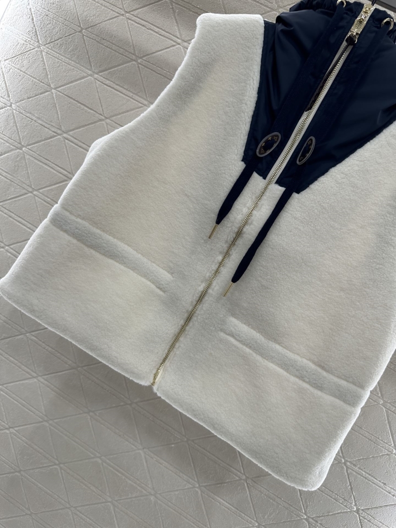 l0vis Vvtt0n outwear